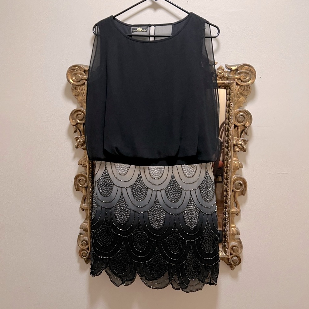 Gatsby style  sz small Tank mini dress with scallop beaded skirt. Oversized top